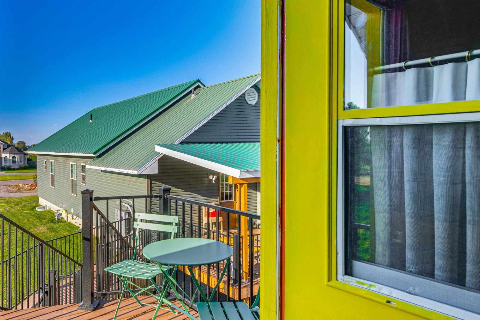 Colorful Sugar City Apartment About 4 Mi To Byu! Exterior photo